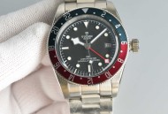 帝舵碧湾系列之格林尼治型腕表