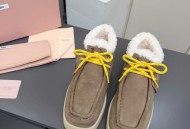 缪缪·MiuMiu羊毛小短靴