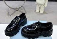 玛丽珍鞋 三角扣乐福鞋