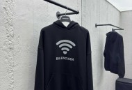 巴黎世家爱心无线WIFI印花帽衫