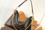 LV本款 M12075  Lucky Trunk 手袋