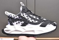 LOUIS VUITTON米兰时装走秀款