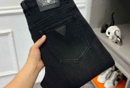  普拉达  加绒加厚牛仔裤🐂