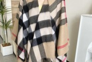 巴宝莉Burberry双面斗篷披肩