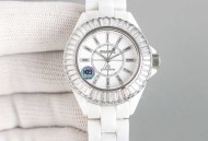 香奈儿J12系列33mm腕表