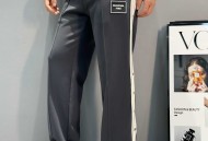 巴黎世家立体直筒裤