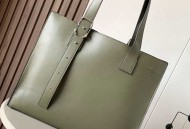Loewe罗意威Buckle Horizontal托特手袋