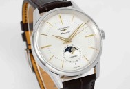 浪琴腕表来自浪琴表全新推出的经典系列军旗腕表