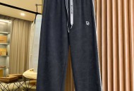 迪奥休闲裤！官网同步发售。