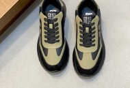 Givenchy纪梵希“海报款”低帮休闲鞋