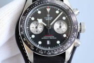 帝舵—碧湾计时型（Black Bay Chrono）精钢款腕表
