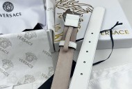 范思哲皮带休闲裤腰带