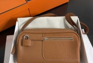 爱马仕波士顿Nouveau On Boby 肩背包