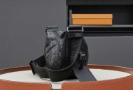 LV本款 Hamac 小号手袋