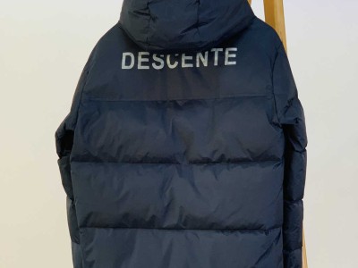 DESCENTE 迪桑特联名款羽绒服