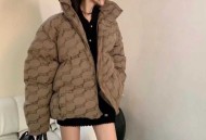 Balenciaga x GUCCl 联名款 黑客系列 羽绒服