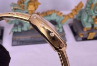 卡地亚2025最炸腕间单品浴缸腕表