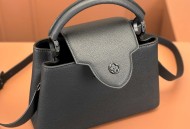 LV Capucines 小号 黑色 型号：M25255