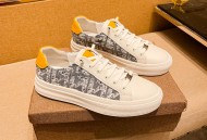 芬迪男鞋高端品牌 官网1：1