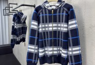 巴宝莉双面穿羊绒格纹外套