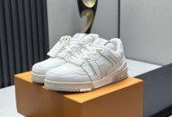  LV-路易威登-经典走秀新款板鞋