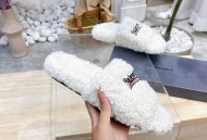 Balenciaga巴黎世家秋冬潮品毛拖鞋面字母图案