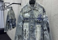 巴黎世家水洗满印牛仔