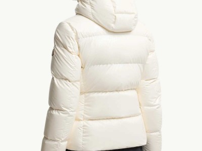 Moner盟可睐小蛮腰二代羽绒服